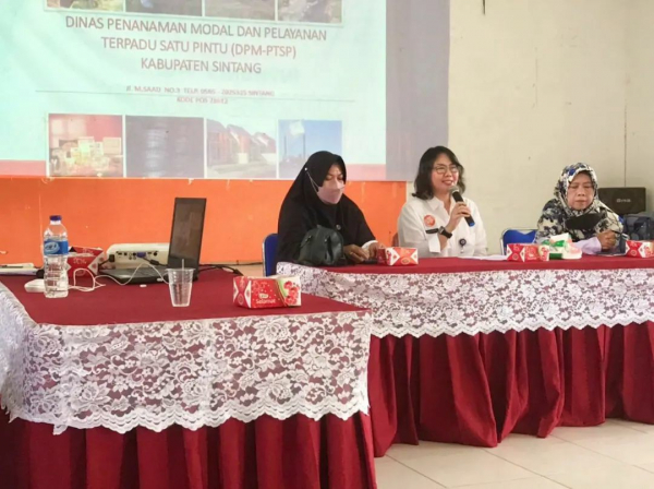 KAIN IKAT (Kader Pelayanan Perizinan dan Pemberi Informasi di Kecamatan) Kecamatan Sepauk